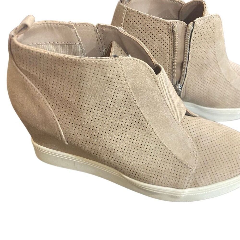 MIA Women's Cristie Sneaker Wedge Shoes size 8.5 - Picture 2 of 8